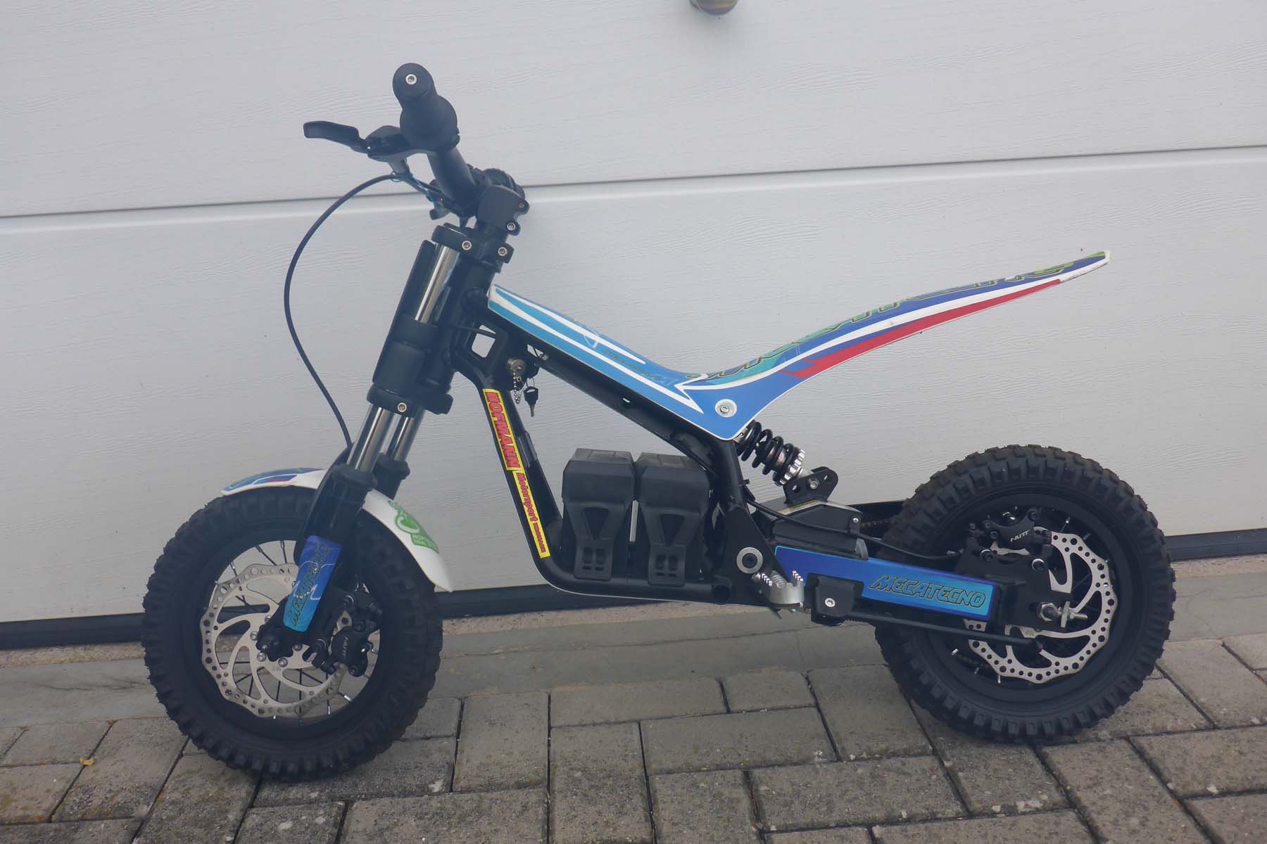 Kinder MECATECNO T8 Neu, nur 1300,-€