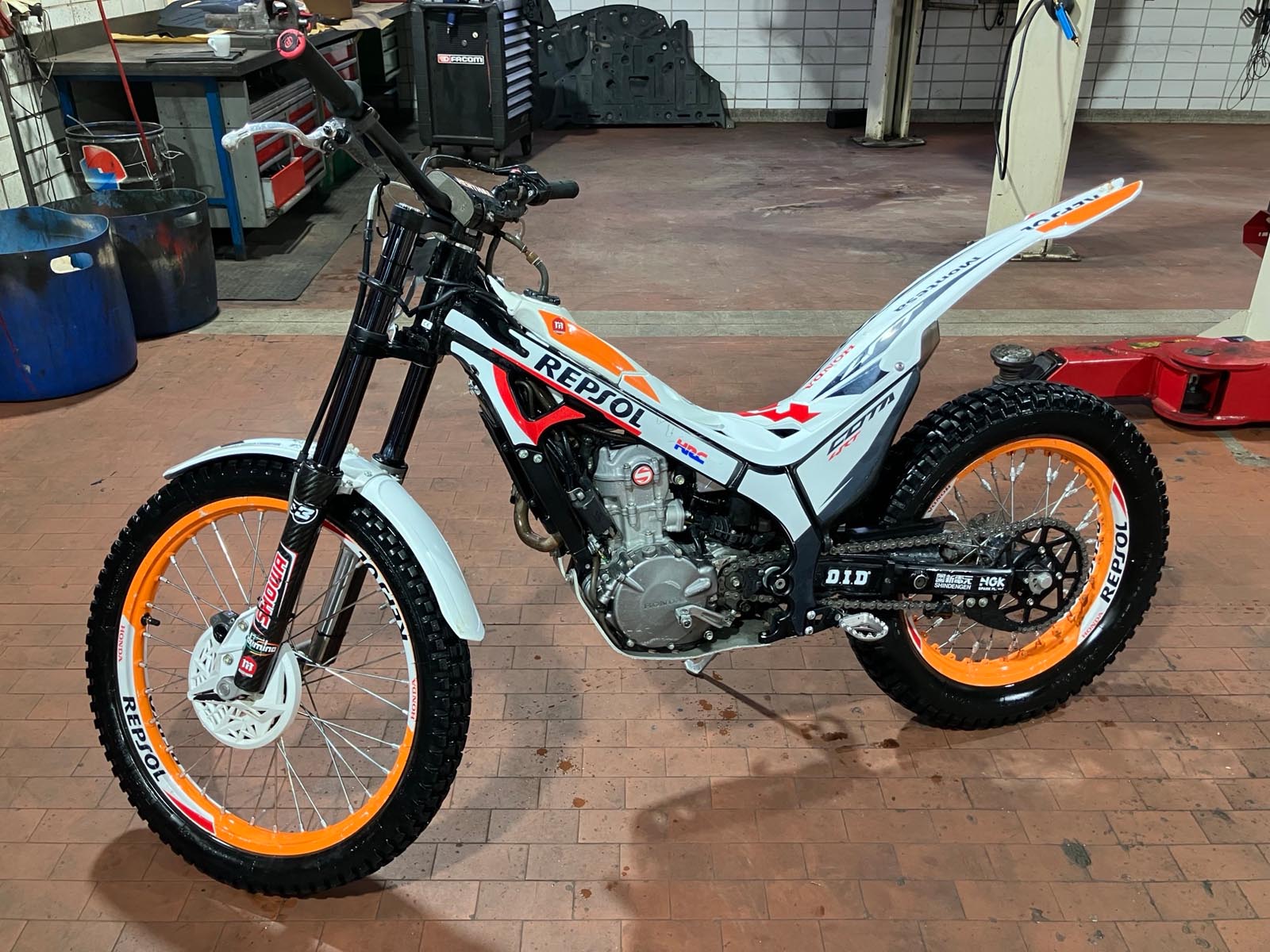Montesa Honda Repsol,  Modell 2020   Nur 5400,-€